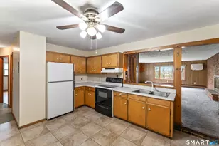 6 Sunrise Rd, Danbury, CT 06810 - Photo 12