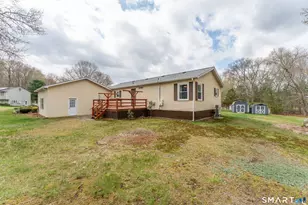 109 Colonial Rd, Plainfield, CT 06374 - Photo 32