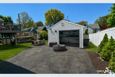 23 Benedict Avenue, Fairfield, CT 06825 - Photo 4