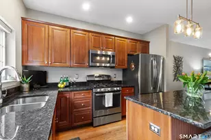 30 Heron View Rd, New Fairfield, CT 06812 - Photo 12