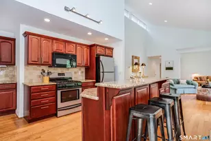 3 Morgan Pl, Avon, CT 06001 - Photo 8
