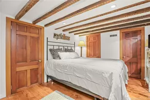 49 Hollow Tree Ridge Rd, Darien, CT 06820 - Photo 18