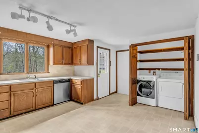 94 Quonnipaug Hill Road, Guilford, CT 06437 - Photo 12