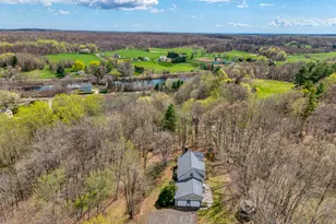 94 Quonnipaug Hill Rd, Guilford, CT 06437 - Photo 6