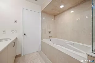 2435 Bedford St, Stamford, CT 06905 - Photo 18