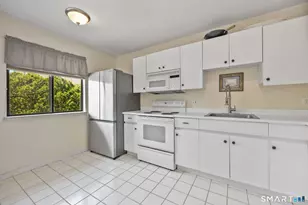 2435 Bedford St, Stamford, CT 06905 - Photo 4