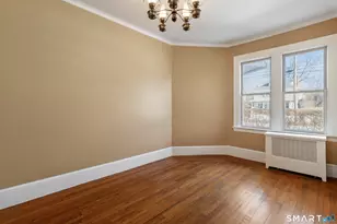 1955 Chapel St, New Haven, CT 06515 - Photo 14