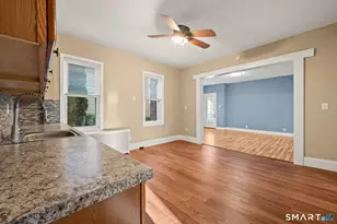 33 Hillhurst Ave, New Britain, CT 06053 - Photo 8
