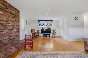 45 Brookwood Dr, Branford, CT 06405 - Photo 30
