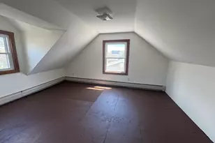 265 Greenwood St, Bridgeport, CT 06606 - Photo 12