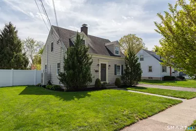 98 Colonial Drive, Hamden, CT 06518 - Photo 2