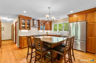 33 Topledge Rd, Redding, CT 06896 - Photo 4