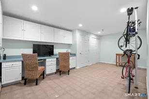 33 Topledge Rd, Redding, CT 06896 - Photo 28