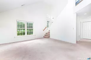 9 Newberry Ln, Glastonbury, CT 06033 - Photo 2