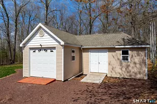 69 Elizabeth Dr, Southington, CT 06489 - Photo 6