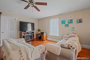 380 Harlem Ave, Bridgeport, CT 06606 - Photo 6