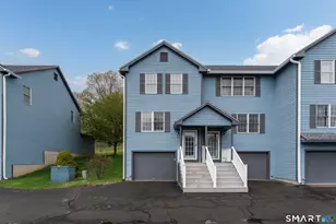 24 Mallard Ct, Wallingford, CT 06492 - Photo 2