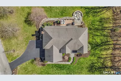 2 Somerset Lane, Newtown, CT 06482 - Photo 4