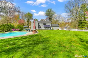 621 Shrub Oak Ln, Fairfield, CT 06824 - Photo 24