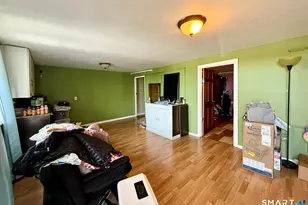 1012 Bunker Hill Ave, Waterbury, CT 06708 - Photo 16