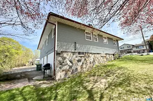 1012 Bunker Hill Ave, Waterbury, CT 06708 - Photo 6