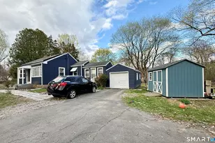 15 Beecher Rd, Woodbridge, CT 06525 - Photo 4