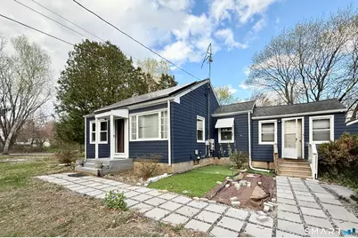 15 Beecher Road, Woodbridge, CT 06525 - Photo 2
