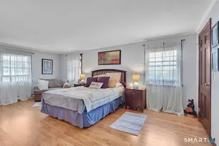 24 Meadowood Dr, Middletown, CT 06457 - Photo 20