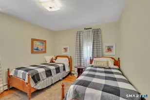 24 Meadowood Dr, Middletown, CT 06457 - Photo 24