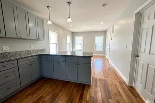 105 Churchill St, Fairfield, CT 06824 - Photo 4