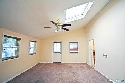 45 Dennis Circle, Hamden, CT 06514 - Photo 24