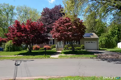 45 Dennis Circle, Hamden, CT 06514 - Photo 1