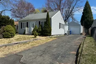 26 Sunnydale Rd, East Hartford, CT 06118 - Photo 2