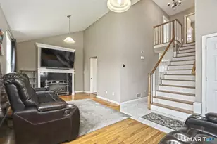 6 Francis St, Waterbury, CT 06708 - Photo 4