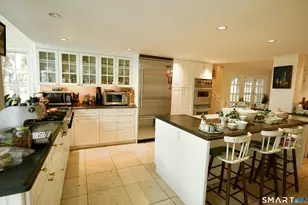 11 Clapboard Hill Rd, Westport, CT 06880 - Photo 16