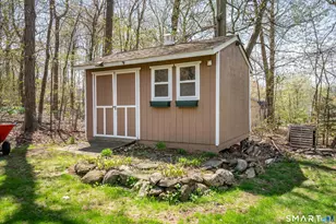 24 Vicki Ln, Southington, CT 06489 - Photo 32