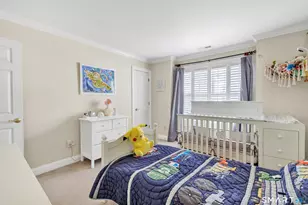 39 Maple Tree Ave, Stamford, CT 06906 - Photo 20