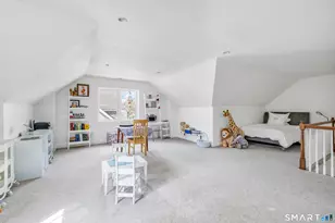 39 Maple Tree Ave, Stamford, CT 06906 - Photo 22