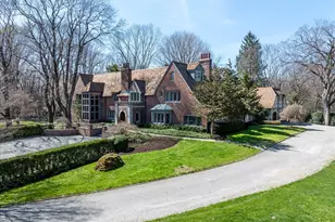 214 Good Hill Rd, Weston, CT 06883 - Photo 2
