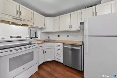 98 Rising Trail Drive #98, Middletown, CT 06457 - Photo 1