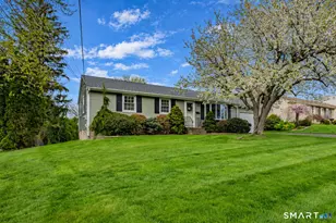 98 Saddle Hill Rd, Newington, CT 06111 - Photo 2