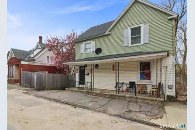 37 Manhan Street, Waterbury, CT 06710 - Photo 6