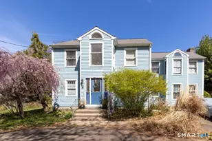 49 River St, Old Saybrook, CT 06475 - Photo 2