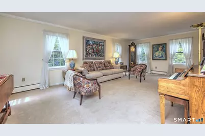 9 Kitcher Court, Trumbull, CT 06611 - Photo 6