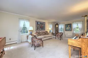 9 Kitcher Ct, Trumbull, CT 06611 - Photo 6