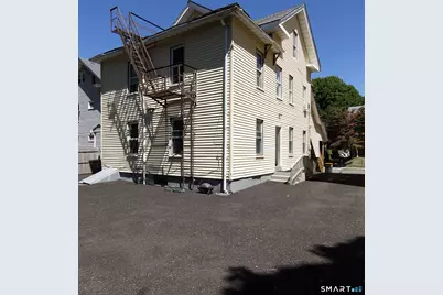 102 Franklin Street, Meriden, CT 06450 - Photo 2
