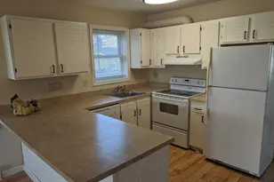 42 Ferris St, Bridgeport, CT 06605 - Photo 6
