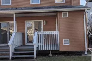 42 Ferris St, Bridgeport, CT 06605 - Photo 16
