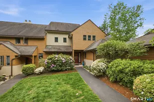 4 Biltmore Park, Bloomfield, CT 06002 - Photo 1