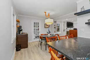 28 Kingston Rd, Trumbull, CT 06611 - Photo 16